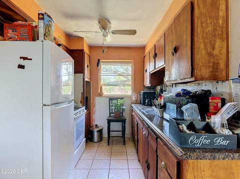 1304 Crestview Avenue, Daytona Beach FL - photo 13 of 40