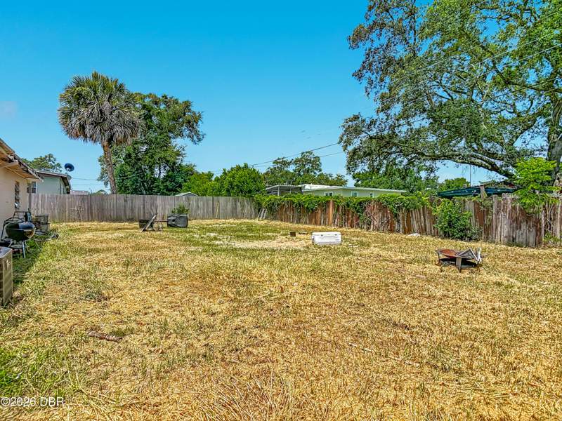 3 bedroom Single Family Residence at 1304 Crestview Avenue, Not In Subdivision, Daytona Beach — photo 5
