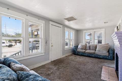 821 N Ridgewood Avenue, Daytona Beach FL - photo 7 of 17