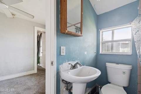 821 N Ridgewood Avenue, Daytona Beach FL - photo 16 of 17