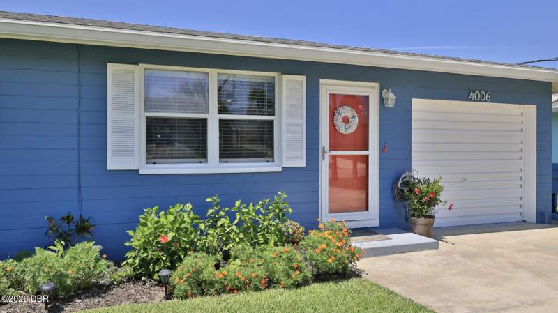 2 bedroom Single Family Residence at 4006 Cardinal Boulevard, Wilbur By The Sea, Port Orange — photo 2