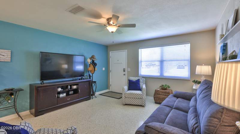2 bedroom Single Family Residence at 4006 Cardinal Boulevard, Wilbur By The Sea, Port Orange — photo 5