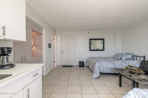 701 S Atlantic Avenue #621, Daytona Beach FL - photo 6 of 25
