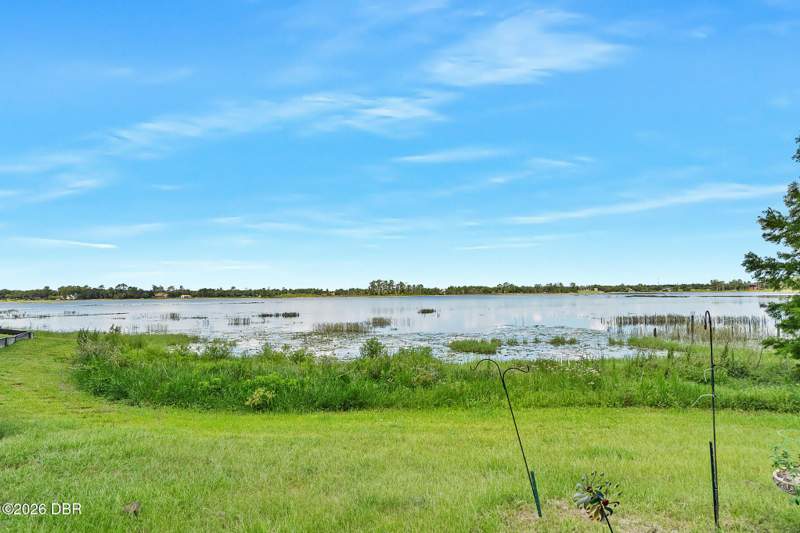 3 bedroom Single Family Residence at 2372 Mitchell Island Road, Not In Subdivision, Deltona — photo 3