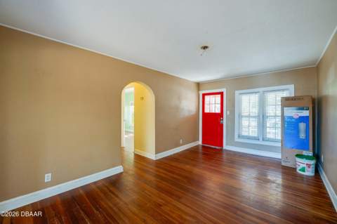327 Mobile Avenue, Daytona Beach FL - photo 7 of 37