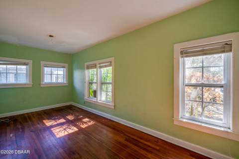 327 Mobile Avenue, Daytona Beach FL - photo 16 of 37