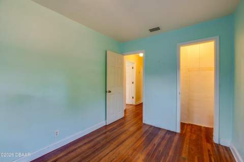 327 Mobile Avenue, Daytona Beach FL - photo 20 of 37