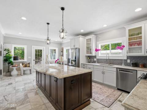 636 N Riverside Drive, New Smyrna Beach FL - photo 12 of 77