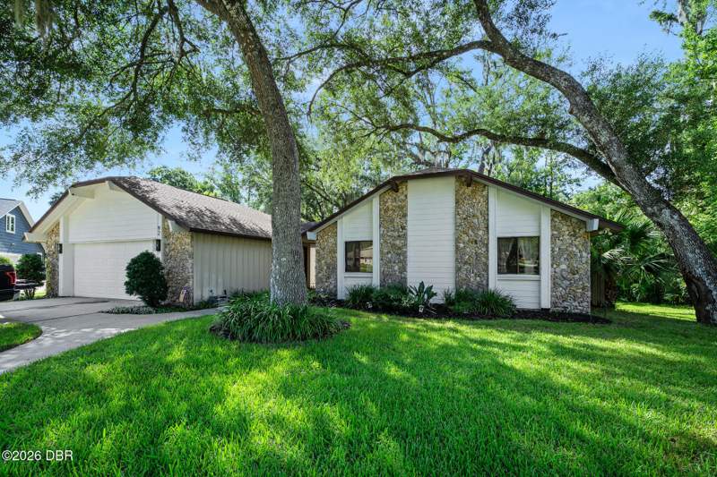 3 bedroom Single Family Residence at 92 Ridge Field Place, Tymber Creek, Ormond Beach — photo 3