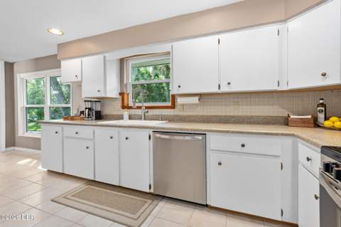 92 Ridge Field Place, Ormond Beach FL - photo 14 of 38