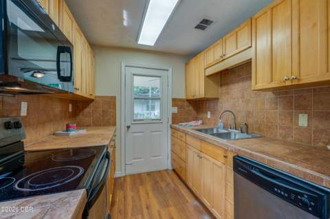 1220 Leon Lane, Daytona Beach FL - photo 12 of 34
