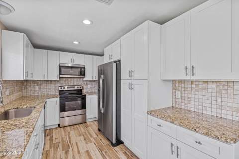 208 Avon Court, Port Orange FL - photo 10 of 36