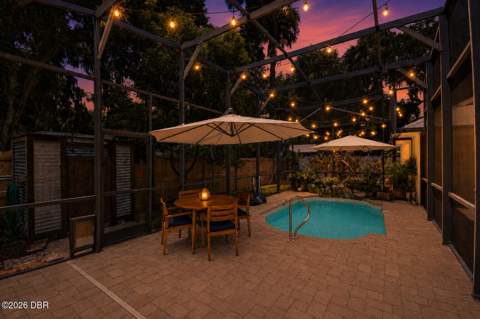 1112 Palmetto Street, New Smyrna Beach FL - photo 7 of 53