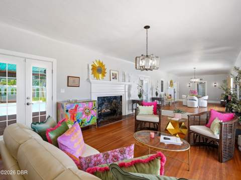 636 N Riverside Drive, New Smyrna Beach FL - photo 8 of 77