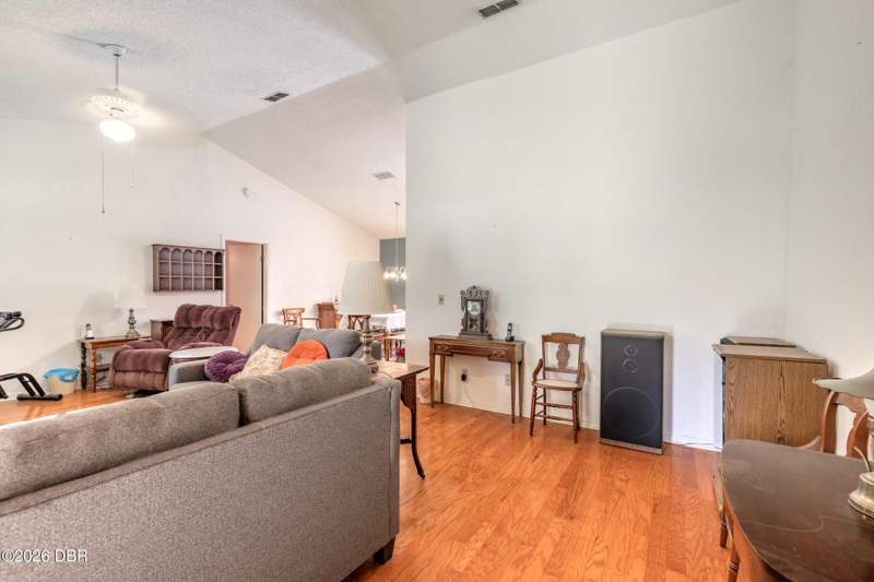 3 bedroom Single Family Residence at 6116 Palmas Drive, Palms Del Mar, Port Orange — photo 4