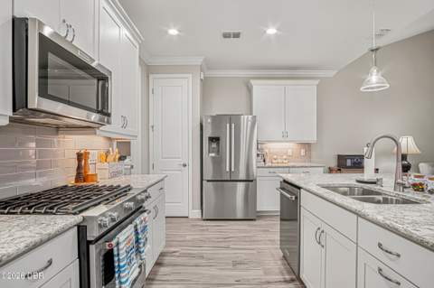 629 Margaritaville Avenue, Daytona Beach FL - photo 10 of 41