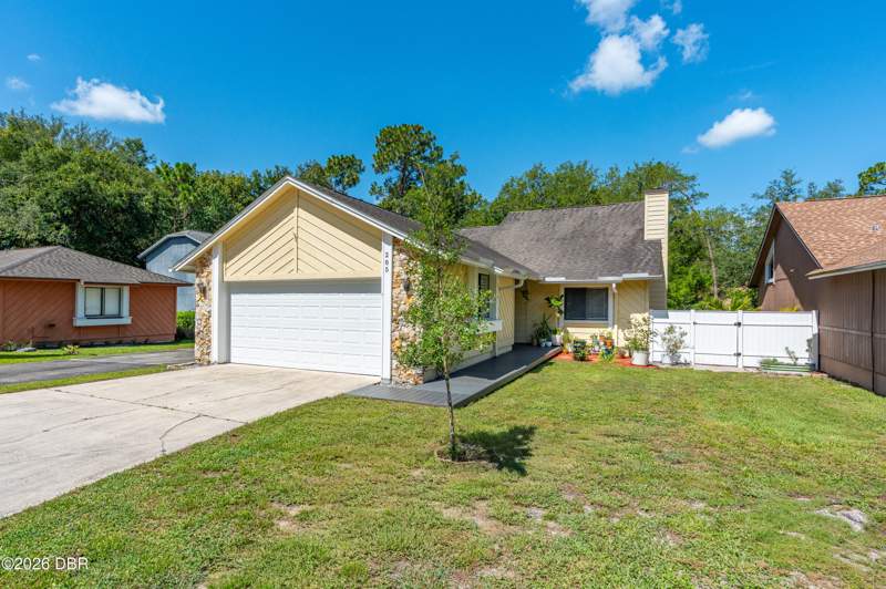 3 bedroom Single Family Residence at 285 Bayridge Court, Tymber Creek, Ormond Beach — photo 2