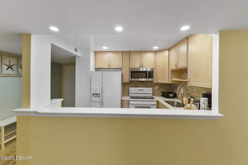 2 bedroom Condominium at 3051 S Atlantic Avenue #1004, Oceans 1 Condo, Daytona Beach Shores — photo 5