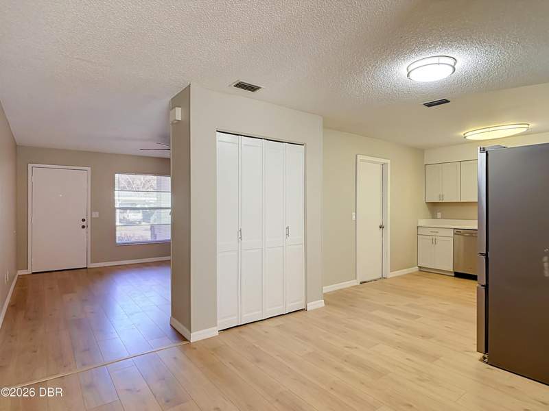 3 bedroom Single Family Residence at 651 W Blue Lake Terrace, Not In Subdivision, DeLand — photo 5