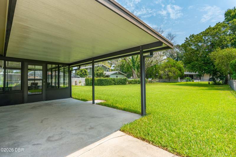 3 bedroom Single Family Residence at 2955 Carriage Drive, Lantern Park, South Daytona — photo 2