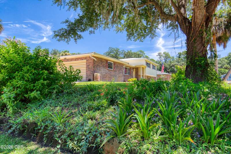 4 bedroom Single Family Residence at 308 Navajo Avenue, Tomoka View, Ormond Beach — photo 4