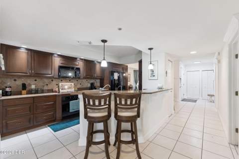 426 Bouchelle Drive #101, New Smyrna Beach FL - photo 6 of 58