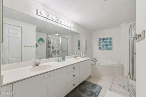 426 Bouchelle Drive #101, New Smyrna Beach FL - photo 18 of 58