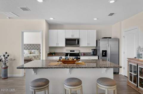 1346 Middle Lake Drive, Ormond Beach FL - photo 13 of 69