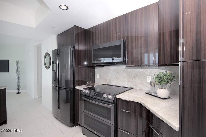 3 bedroom Condominium at 231 Riverside Drive #301, Marina Grande On The Halifax, Holly Hill — photo 4