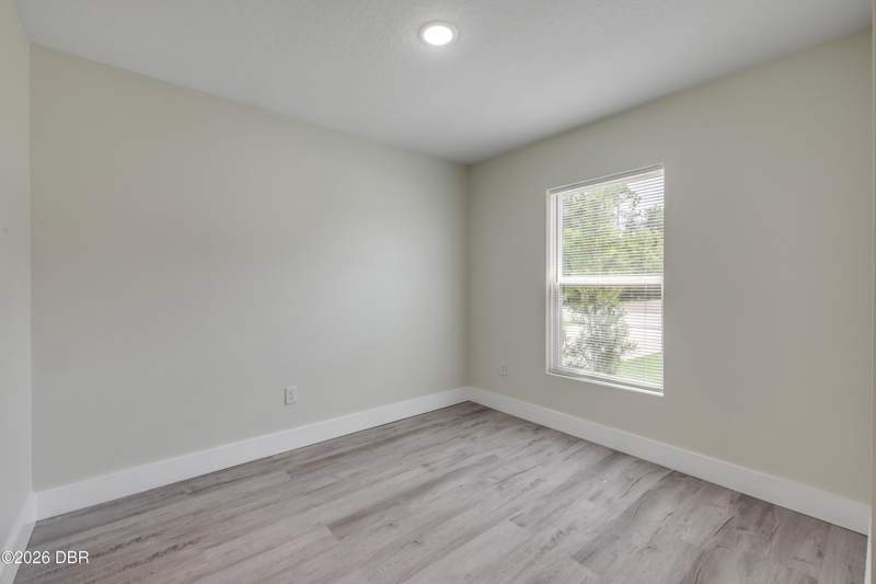 3 bedroom Single Family Residence at 176 Pine Grove Drive, Not In Subdivision, Palm Coast — photo 5