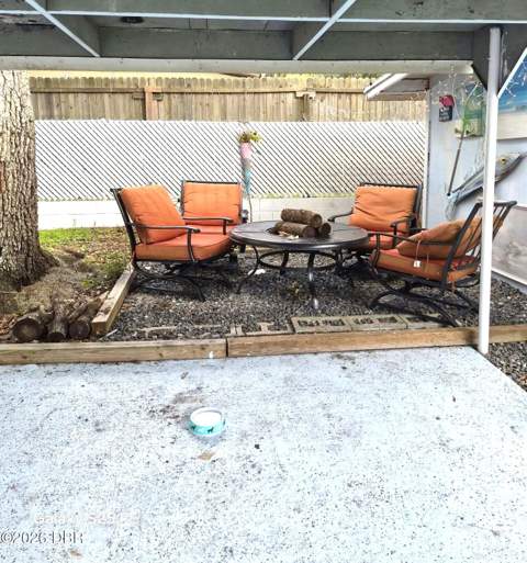 562 Bryant Street, Ormond Beach FL - photo 12 of 41