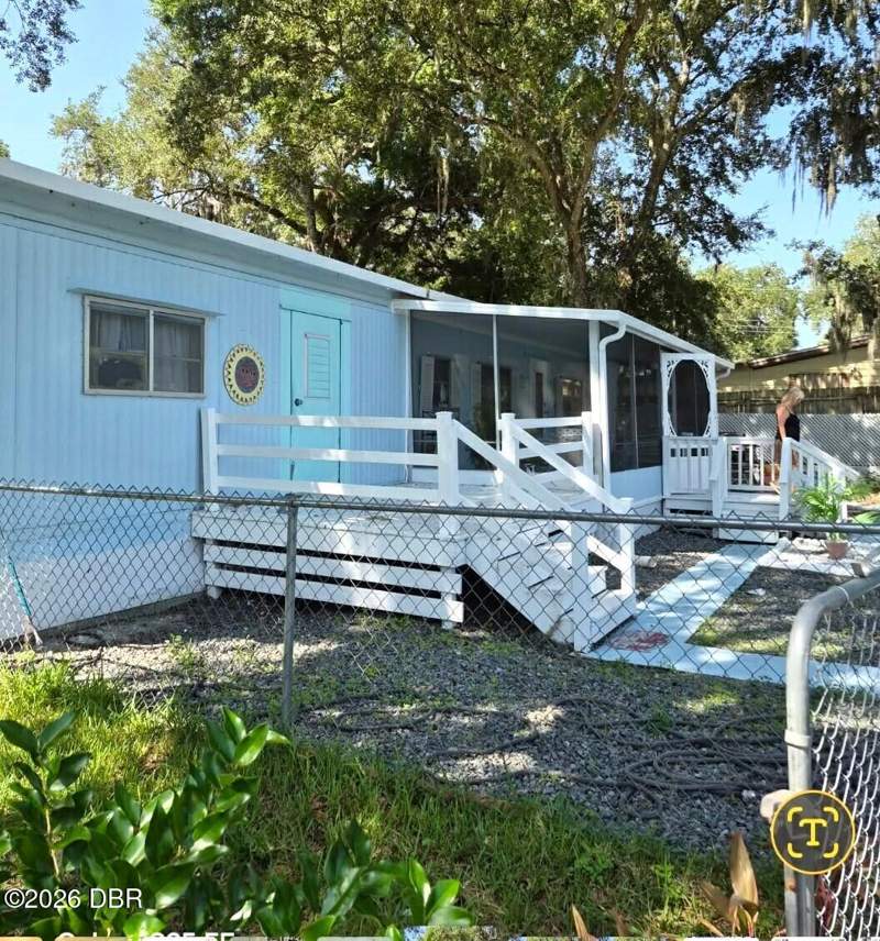 2 bedroom Manufactured Home at 562 Bryant Street, Fleming Fitch, Ormond Beach — photo 2