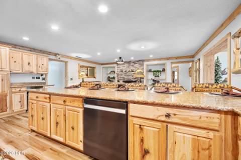 120 Peachtree Circle, Daytona Beach FL - photo 8 of 57