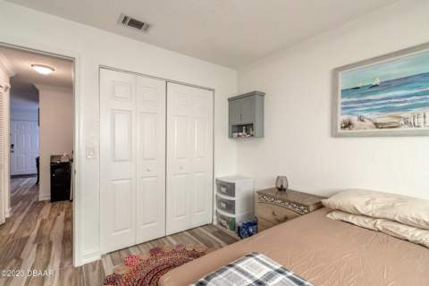 428 Auburn Drive #202, Daytona Beach FL - photo 10 of 15