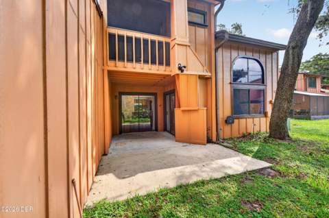 12 Park Terrace, Ormond Beach FL - photo 8 of 35