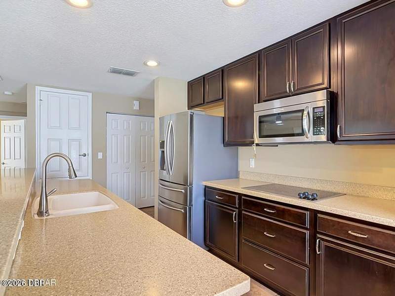 3 bedroom Single Family Residence at 137 Huckleberry Branch Court, Bayberry Lakes, Daytona Beach — photo 5