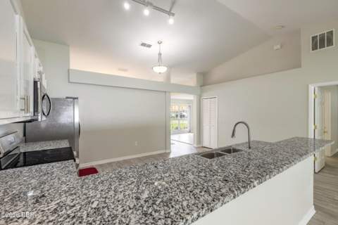 28 Pillory Lane, Palm Coast FL - photo 12 of 41