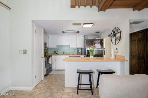 21 Oakwood Park, Ormond Beach FL - photo 7 of 38