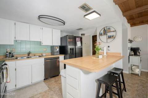 21 Oakwood Park, Ormond Beach FL - photo 8 of 38