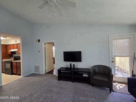 1401 S Palmetto Avenue #809, Daytona Beach FL - photo 6 of 26