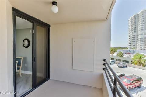 1 Oceans West Boulevard #3A3, Daytona Beach Shores FL - photo 19 of 51