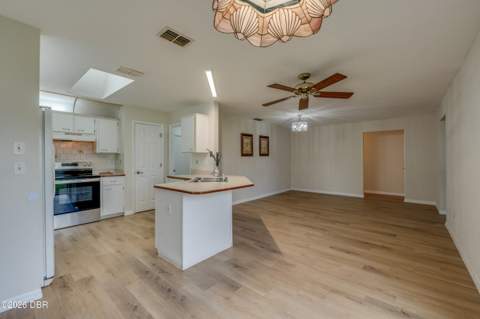 5450 Landis Avenue, Port Orange FL - photo 15 of 36