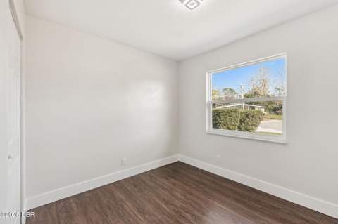 1070 N Libby Court, Daytona Beach FL - photo 11 of 20
