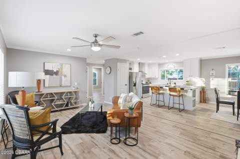 1913 Woodcrest Drive, Ormond Beach FL - photo 10 of 36