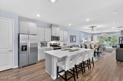 2708 Kinsale Lane, Ormond Beach FL - photo 11 of 46