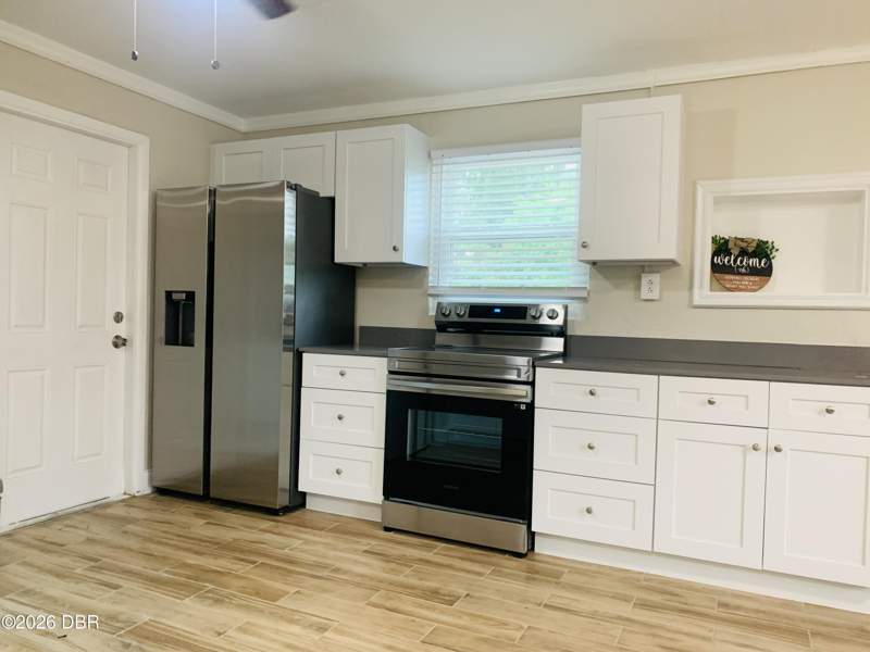 2 bedroom Single Family Residence at 342 N Charles Street, Not In Subdivision, Daytona Beach — photo 4