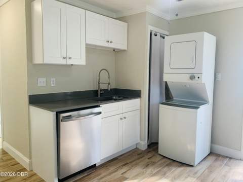 342 N Charles Street, Daytona Beach FL - photo 7 of 39