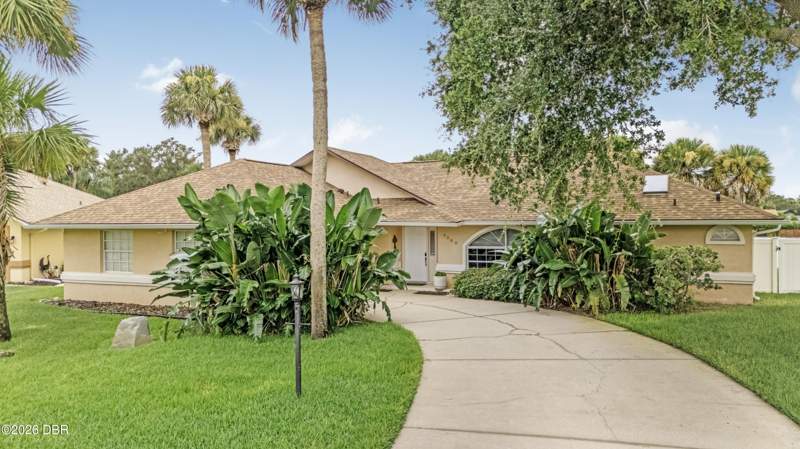 3 bedroom Single Family Residence at 4586 Miles Drive, Woodlake, Port Orange — photo 1