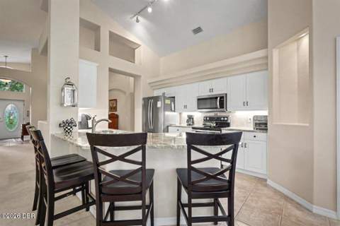 39 Lakebluff Drive, Ormond Beach FL - photo 14 of 50