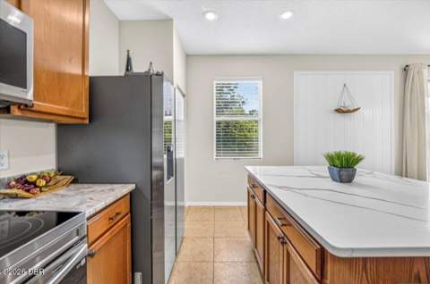 535 Aeolian Drive, New Smyrna Beach FL - photo 18 of 49